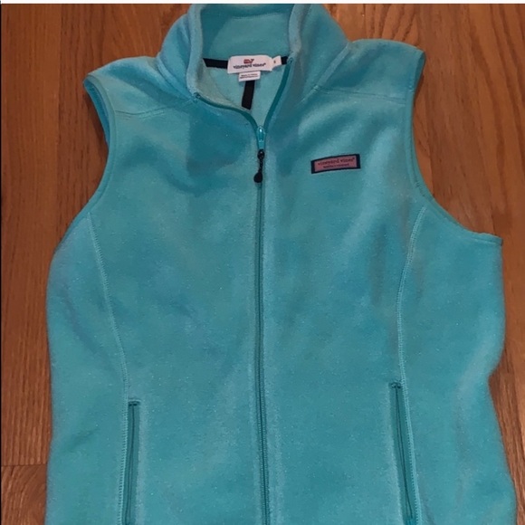 NWOT Vineyard Vines Vest - Picture 1 of 2